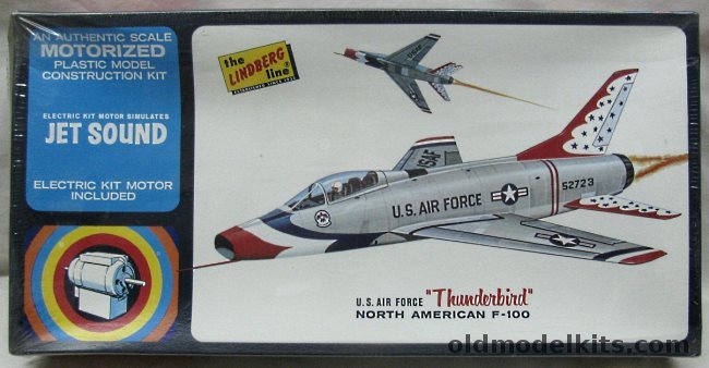 Lindberg 1/48 F-100 Super Sabre USAF Thunderbirds Motorized Jet Sound, 3103M-200 plastic model kit